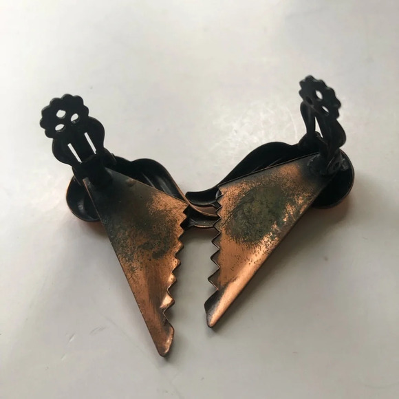 Elegant Copper Winged Jewelry Set - Picture 8 of 13